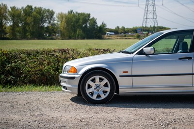 Lot 11 - 2000 BMW 318i SE