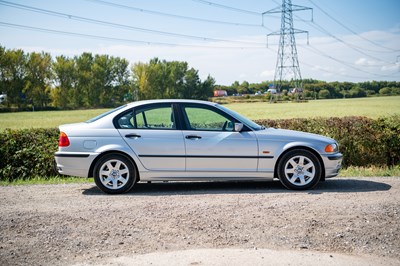 Lot 11 - 2000 BMW 318i SE