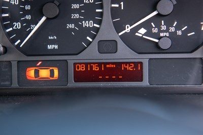 Lot 11 - 2000 BMW 318i SE