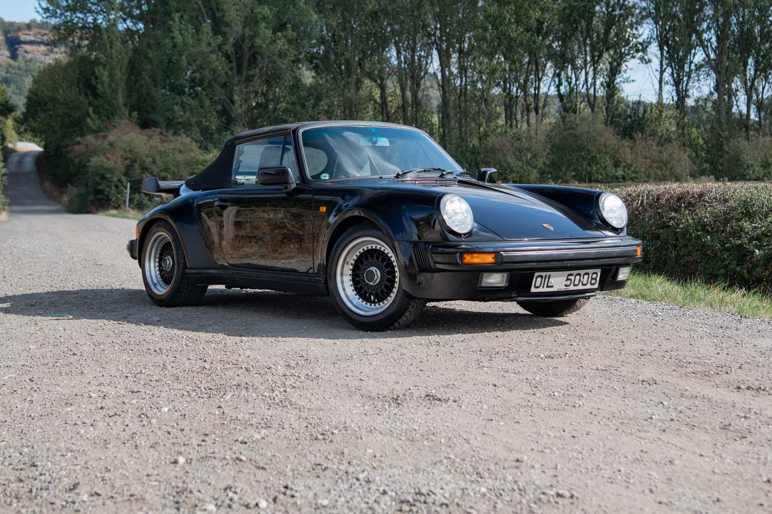 Lot 38 - 1987 Porsche 911 Supersport Cabriolet