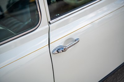 Lot 21 - 1999 Rover Mini 40th Anniversary