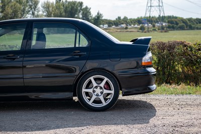 Lot 2005 Mitsubishi Evo VIII