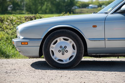 Lot 18 - 1997 Jaguar XJ Executive