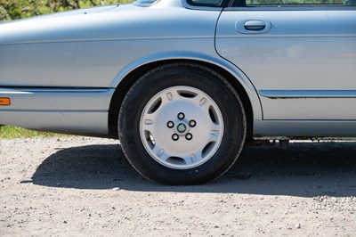 Lot 18 - 1997 Jaguar XJ Executive