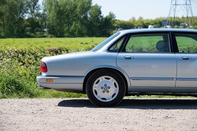 Lot 18 - 1997 Jaguar XJ Executive