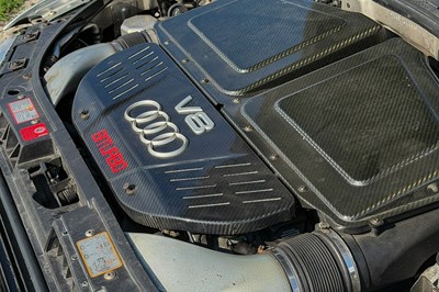 Lot 51 - 2004 Audi RS6 Avant Plus