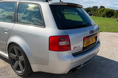 Lot 51 - 2004 Audi RS6 Avant Plus