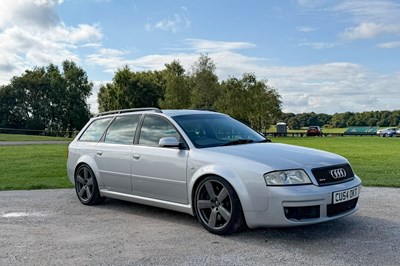 Lot 51 - 2004 Audi RS6 Avant Plus