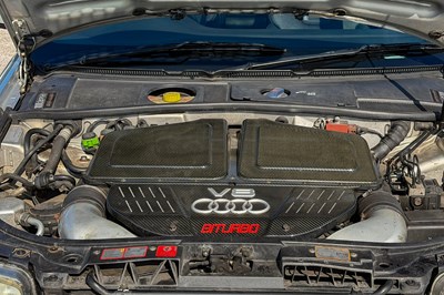 Lot 51 - 2004 Audi RS6 Avant Plus