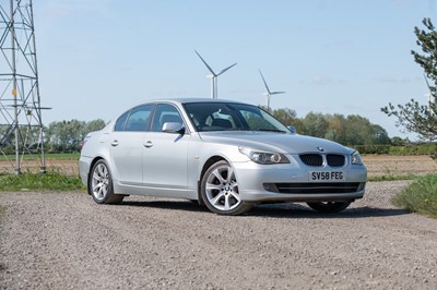 Lot 2 - 2008 BMW 540i SE