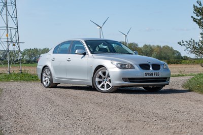 Lot 2 - 2008 BMW 540i SE