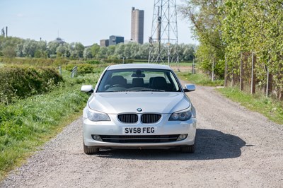 Lot 2 - 2008 BMW 540i SE