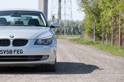 Lot 2 - 2008 BMW 540i SE