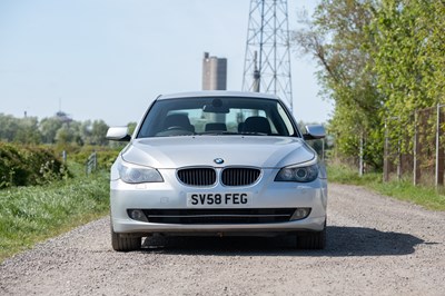 Lot 2 - 2008 BMW 540i SE