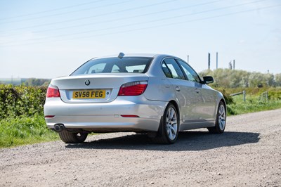 Lot 2 - 2008 BMW 540i SE