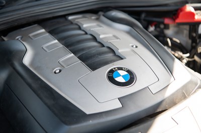 Lot 2 - 2008 BMW 540i SE