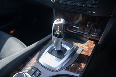 Lot 2 - 2008 BMW 540i SE