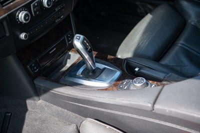 Lot 2 - 2008 BMW 540i SE