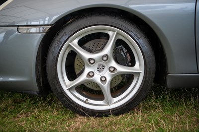 Lot 46 - 2003 Porsche 911 Carrera S