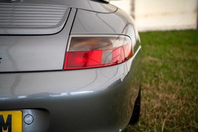 Lot 46 - 2003 Porsche 911 Carrera S