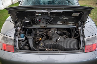 Lot 46 - 2003 Porsche 911 Carrera S