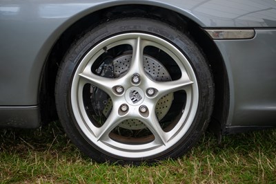 Lot 46 - 2003 Porsche 911 Carrera S
