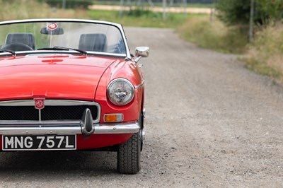 Lot 12 - 1973 MG Roadster