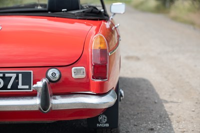 Lot 12 - 1973 MG Roadster