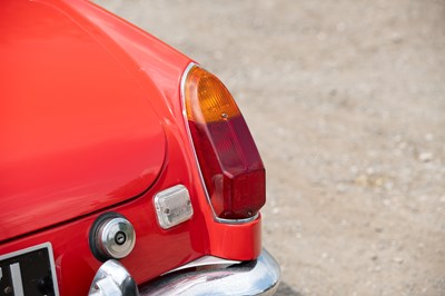 Lot 12 - 1973 MG Roadster