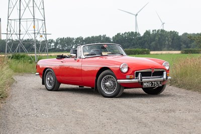 Lot 12 - 1973 MG Roadster