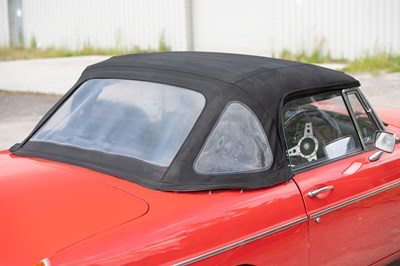 Lot 12 - 1973 MG Roadster