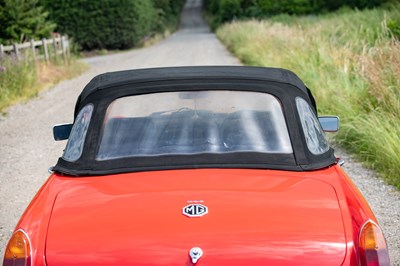 Lot 12 - 1973 MG Roadster