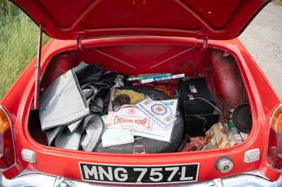 Lot 12 - 1973 MG Roadster