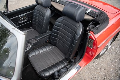 Lot 12 - 1973 MG Roadster