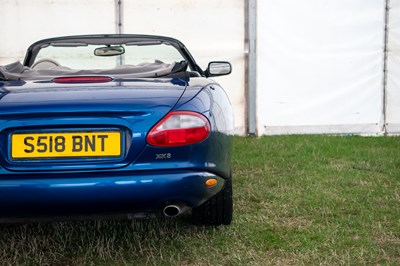 Lot 55 - 2002 Jaguar XK8 Convertible