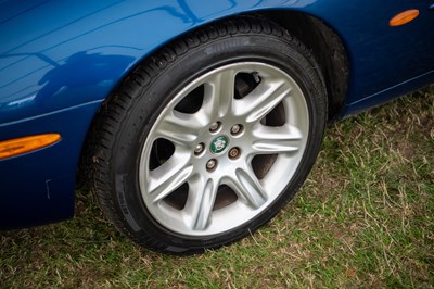 Lot 55 - 2002 Jaguar XK8 Convertible