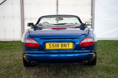 Lot 55 - 2002 Jaguar XK8 Convertible