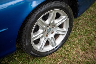 Lot 55 - 2002 Jaguar XK8 Convertible