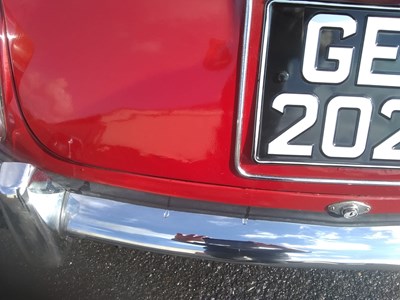 Lot 124 - 1968 Jaguar 240