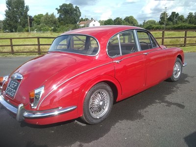 Lot 124 - 1968 Jaguar 240