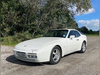Lot 52 - 1989 Porsche 944 Turbo SE