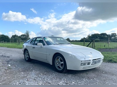 Lot 52 - 1989 Porsche 944 Turbo SE