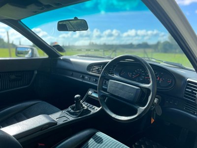 Lot 52 - 1989 Porsche 944 Turbo SE