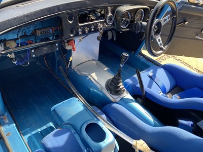 Lot 146 - 1967 MG BGT