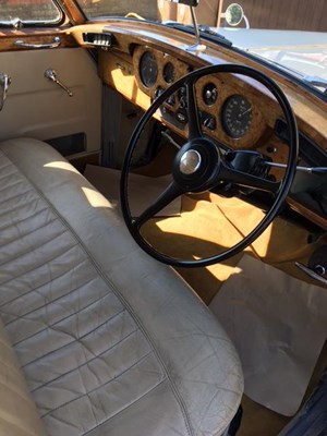 Lot 147 - 1961 Bentley S2
