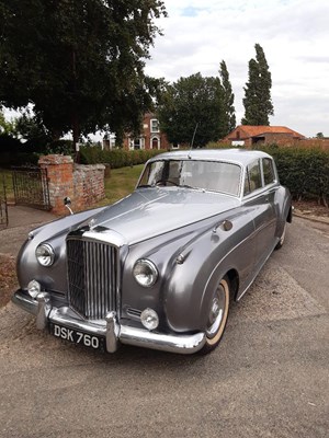 Lot 147 - 1961 Bentley S2