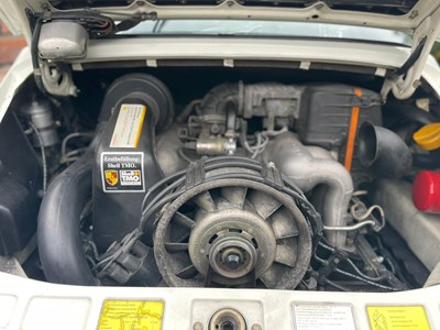 Lot 96 - 1989 Porsche 911 Targa
