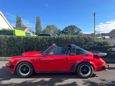 Lot 73 - 1976 Porsche 911 Targa