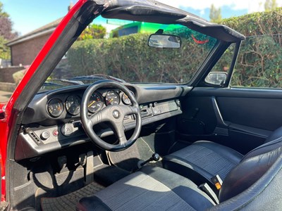 Lot 73 - 1976 Porsche 911 Targa