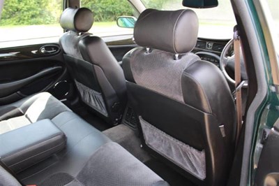 Lot 67 - 1998 Jaguar XJ Sport